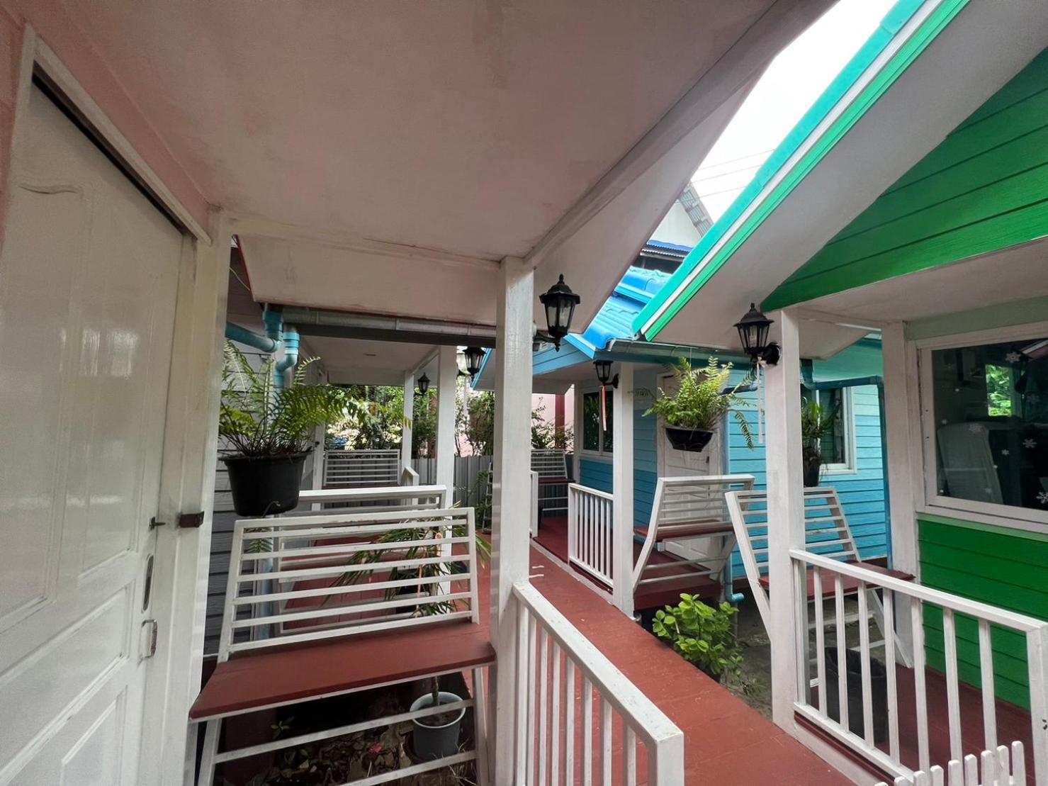 Se'Sun Amphawa Hotel Ngoại thất bức ảnh