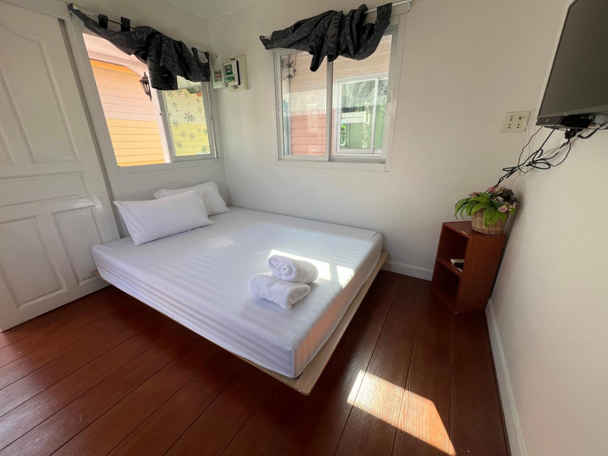 Se'Sun Amphawa Hotel Ngoại thất bức ảnh