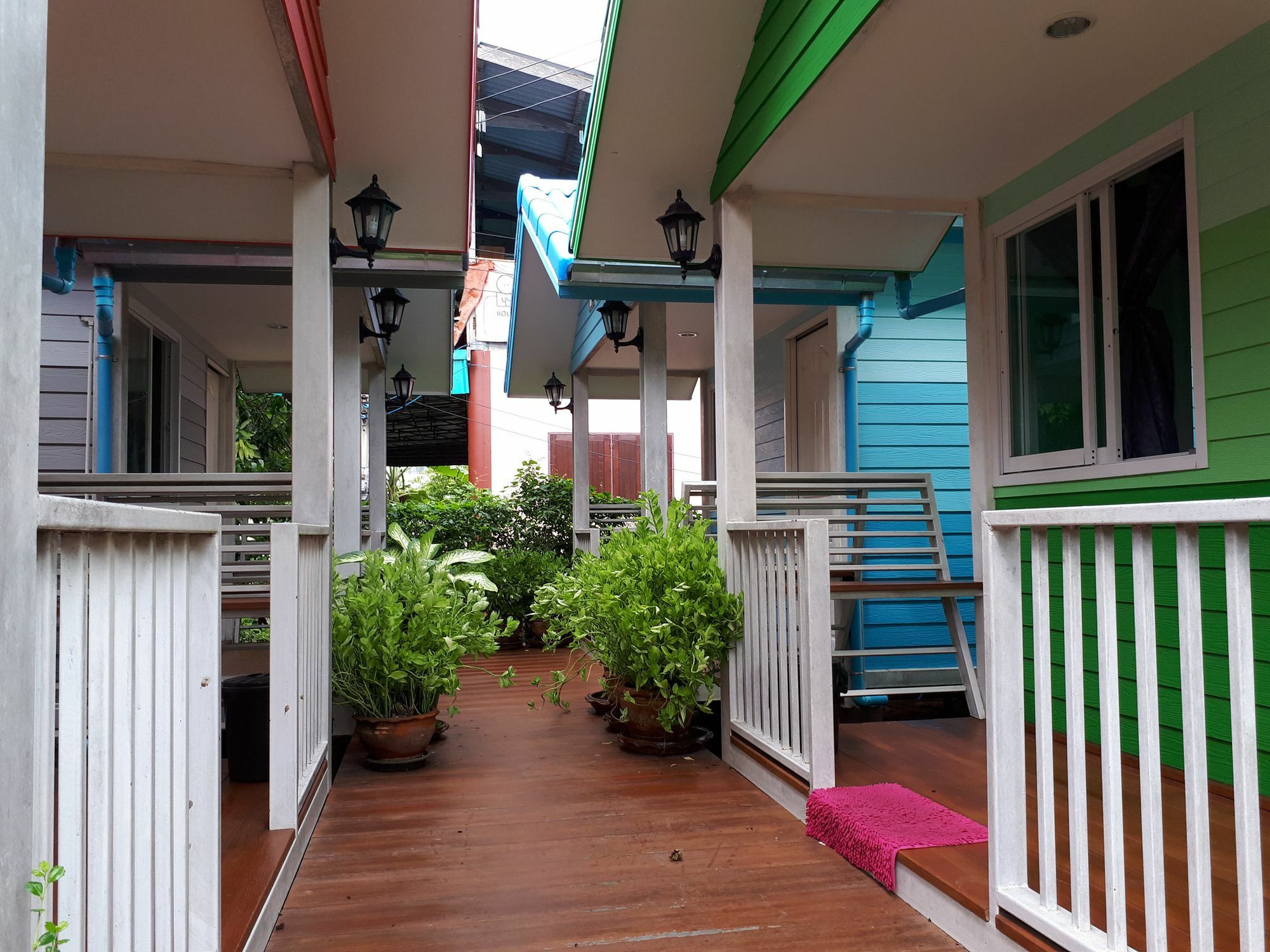 Se'Sun Amphawa Hotel Ngoại thất bức ảnh